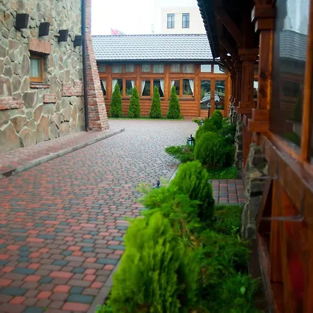 Готель Відень 3*